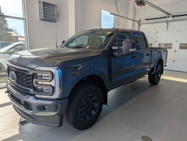 New 2026 Ford F250 XL w/ STX Appearance Package AWD/4WD image 9