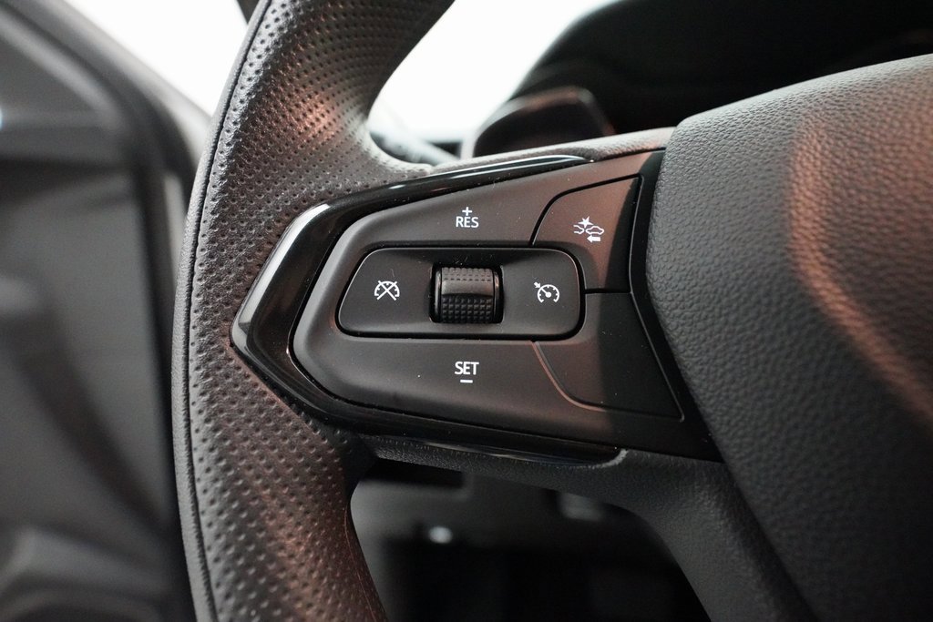 Certified 2023 Chevrolet TrailBlazer LT w/ Convenience Package image 17