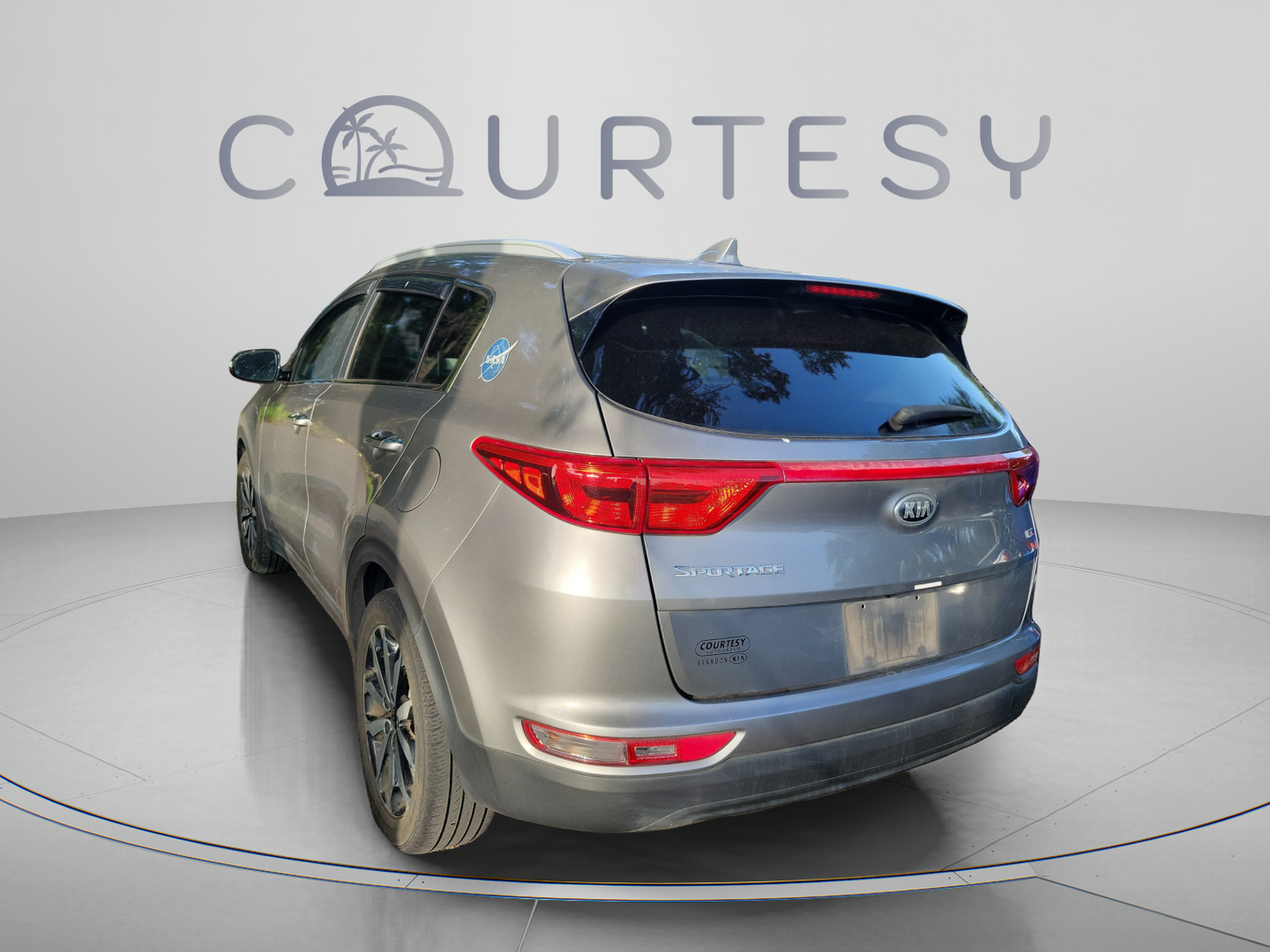 Used 2019 Kia Sportage EX FWD image 8