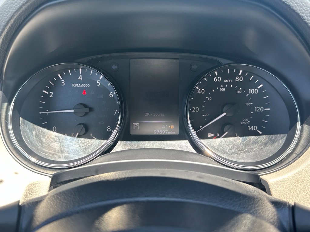Used 2018 Nissan Rogue Sport SV AWD/4WD image 27