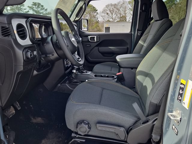 New 2026 Jeep Gladiator Sport AWD/4WD image 13