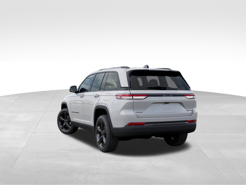 New 2025 Jeep Grand Cherokee Limited image 3