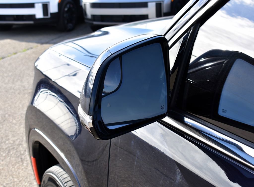 Used 2022 Jeep Grand Wagoneer Series II w/ Premium Group II image 15