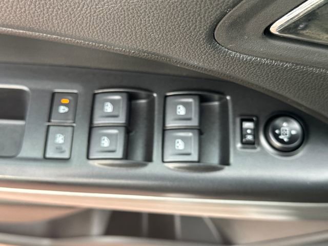 Used 2022 Chevrolet Colorado ZR2 image 12