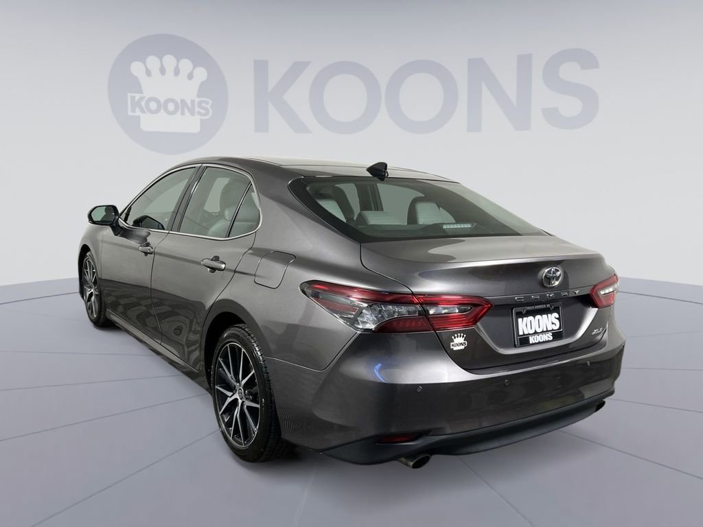 Used 2023 Toyota Camry XLE w/ Navigation Package image 4