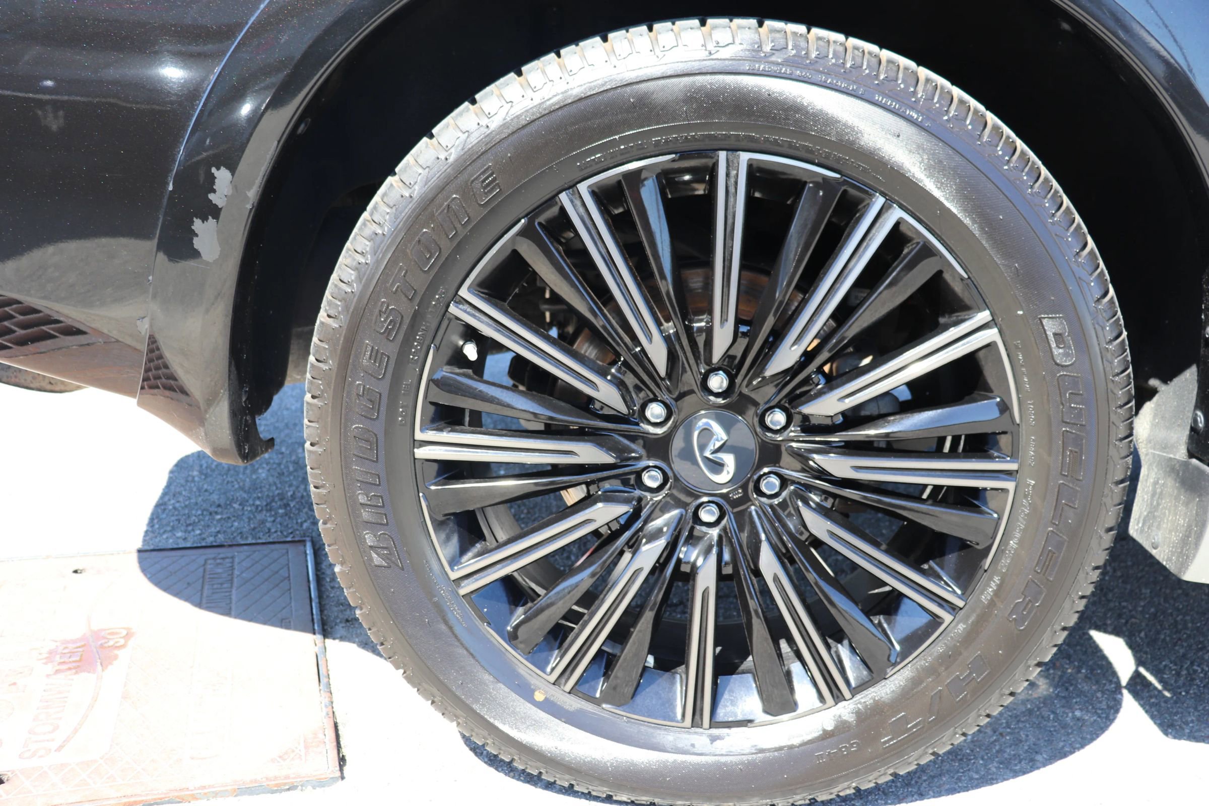 Used 2019 INFINITI QX80 Limited w/ All-Season Package image 25