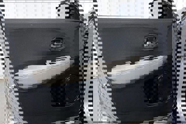 Used 2019 Honda HR-V LX image 20