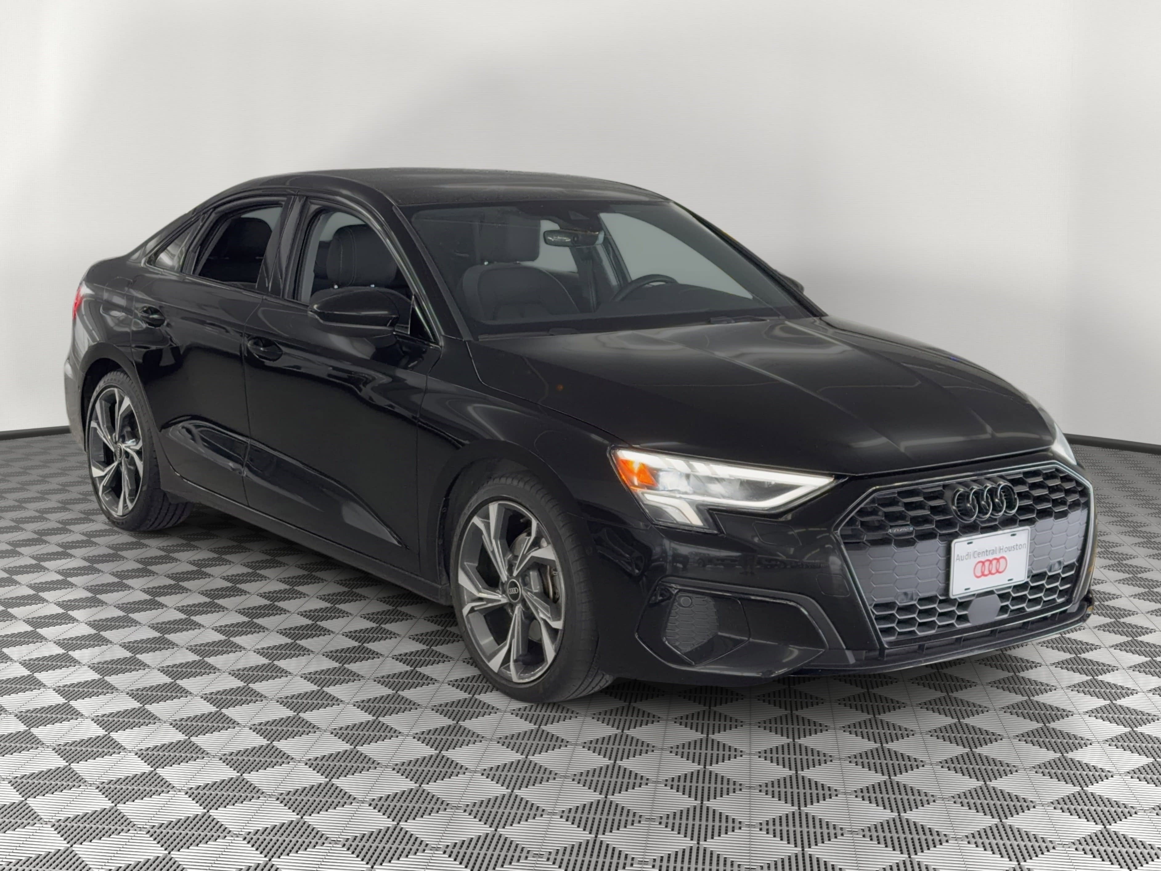 Used 2023 Audi A3 2.0T Premium Plus w/ Premium Plus Package image 7