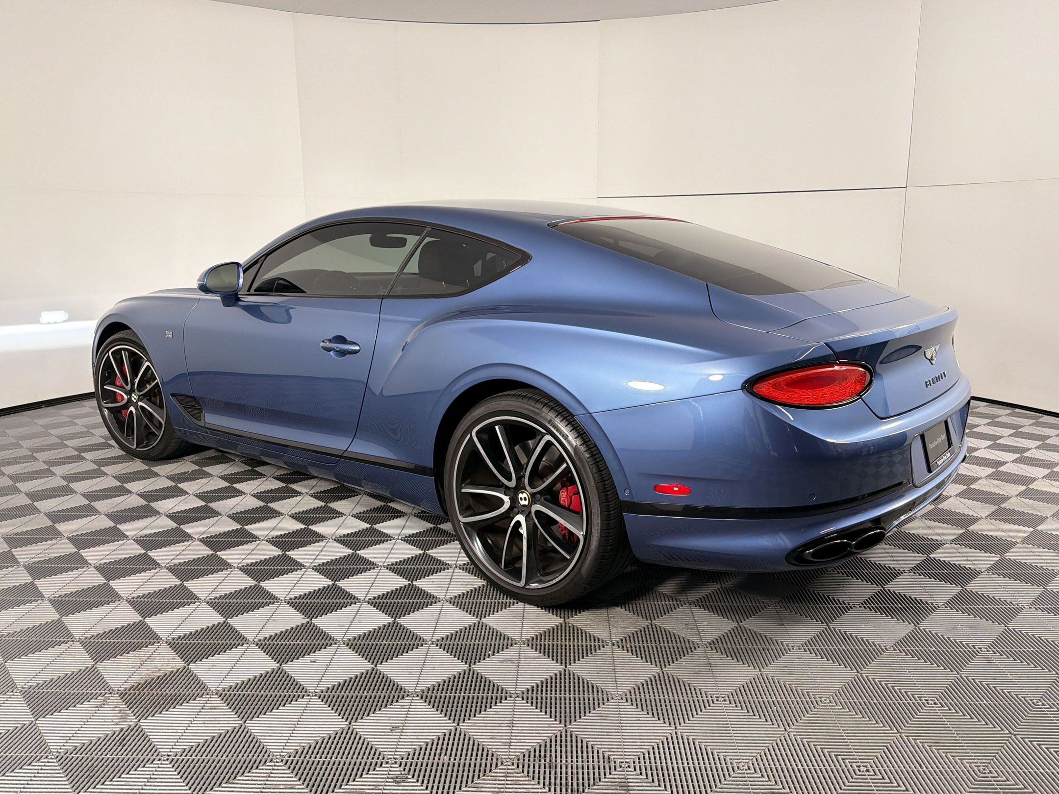 Used 2020 Bentley Continental GT V8 First Edition AWD/4WD image 3