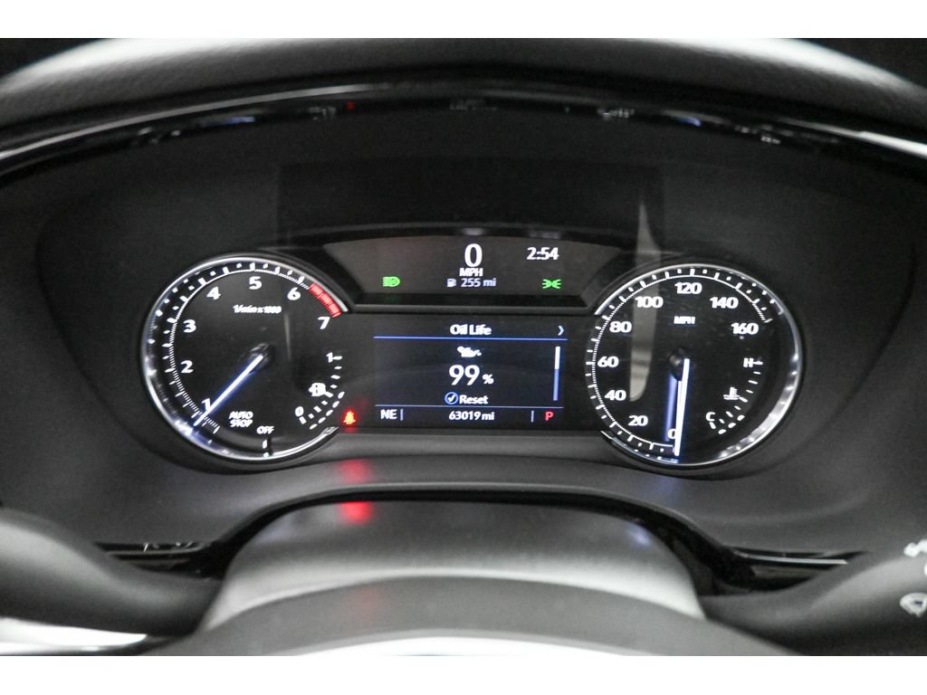 Used 2020 Cadillac XT5 Luxury FWD image 36