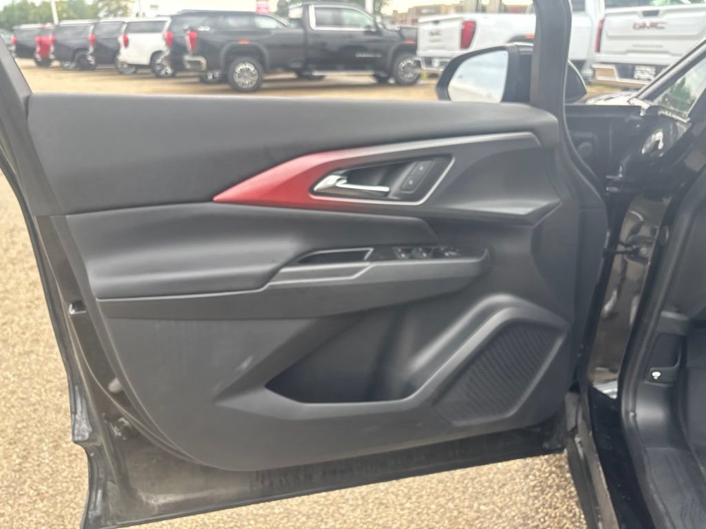 Used 2024 Chevrolet Equinox EV RS FWD image 18