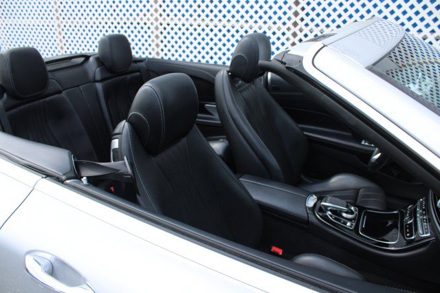 Used 2018 Mercedes-Benz E 400 4MATIC Cabriolet image 36