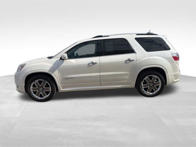 Used 2011 GMC Acadia Denali image 7