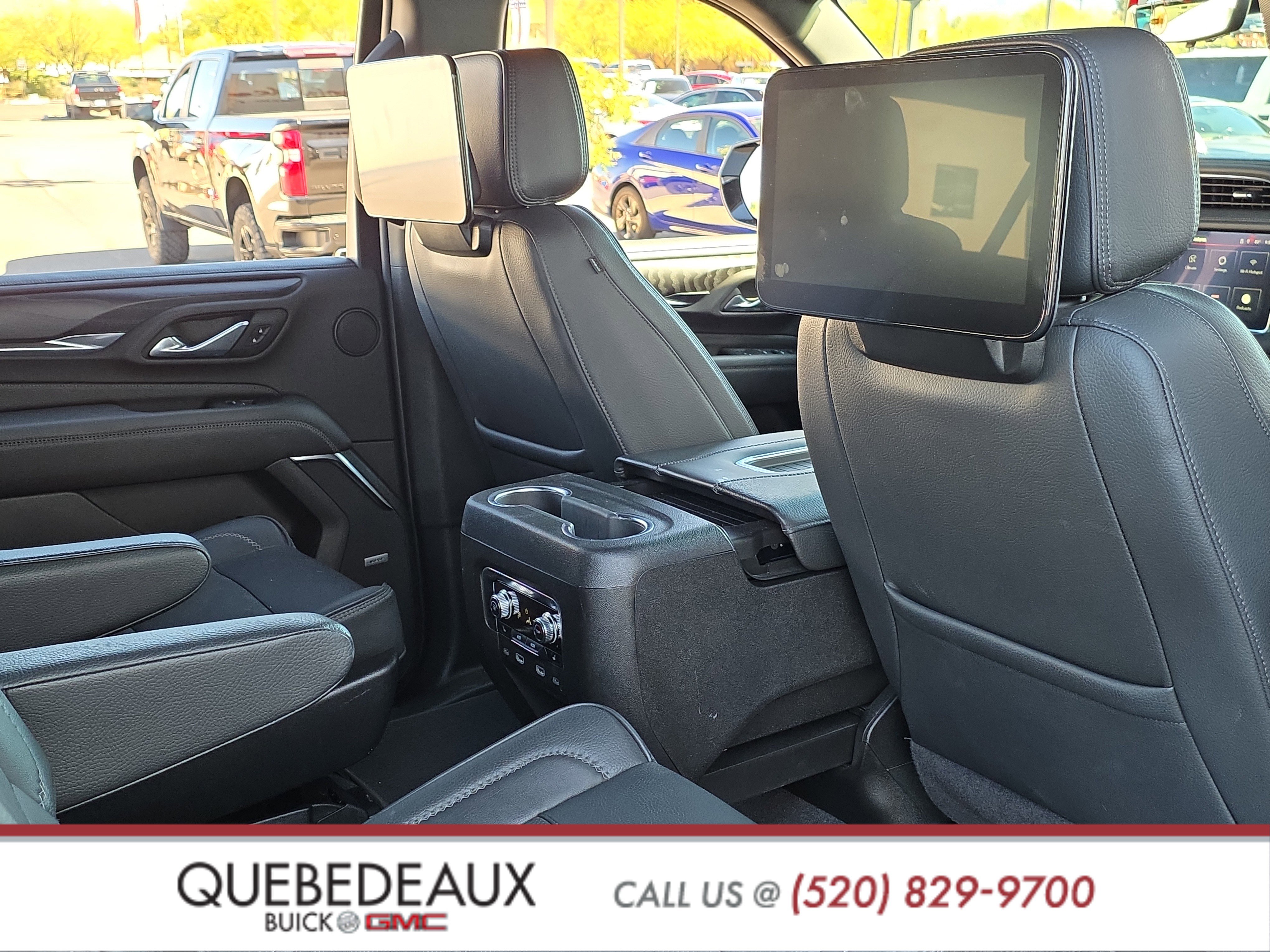 Used 2024 GMC Yukon XL Denali w/ Advanced Technology Package image 30