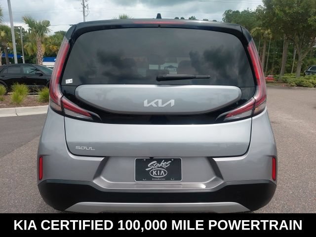 Certified 2025 Kia Soul LX w/ LX Technology Package FWD image 6