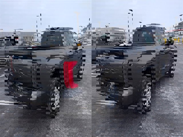 Used 2022 Toyota Tundra SR w/ SR Tow Package image 6