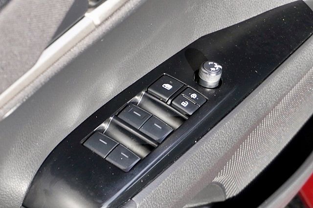 Used 2025 Toyota Camry LE w/ Convenience Package FWD image 23