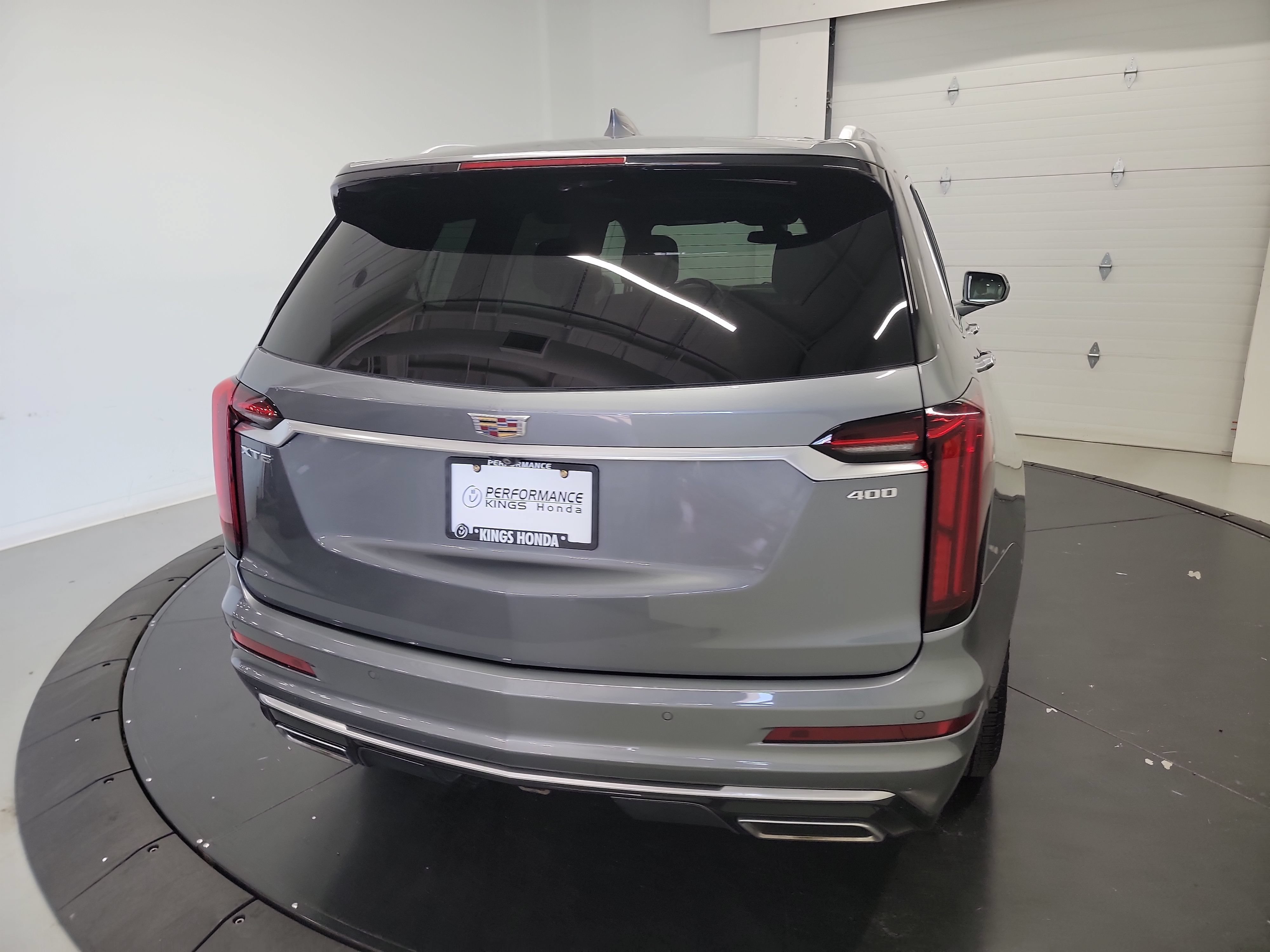 Used 2020 Cadillac XT6 Premium Luxury FWD image 8
