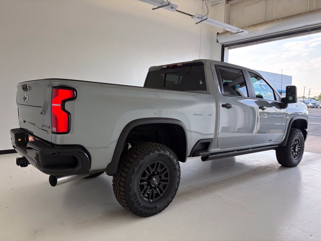 New 2026 Chevrolet Silverado 2500 ZR2 AWD/4WD image 26