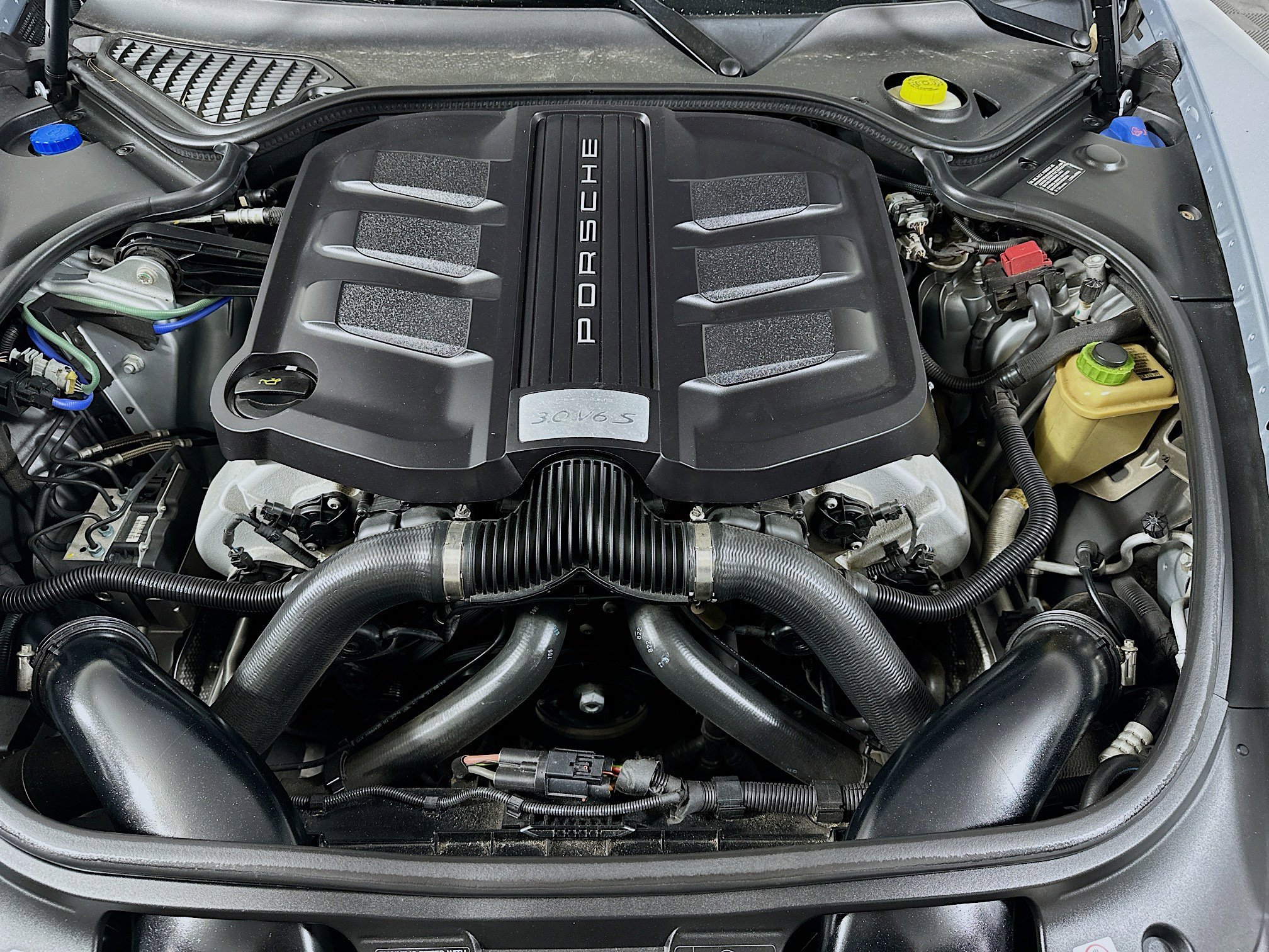 Used 2014 Porsche Panamera S RWD image 34