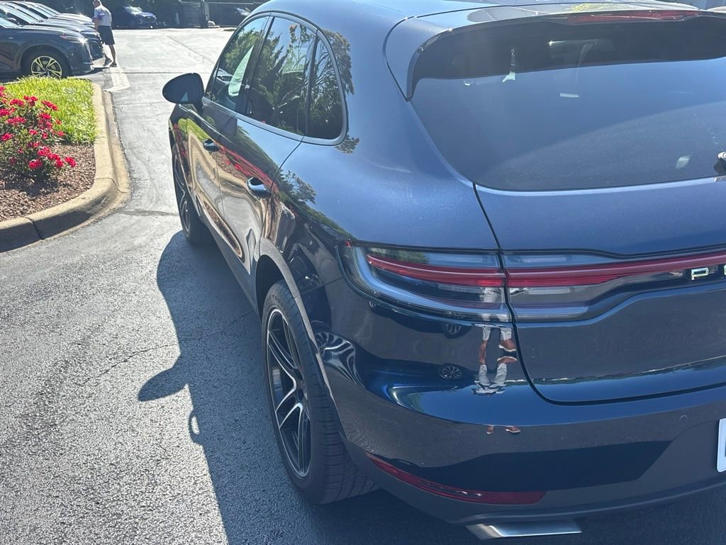 Used 2020 Porsche Macan AWD/4WD image 13