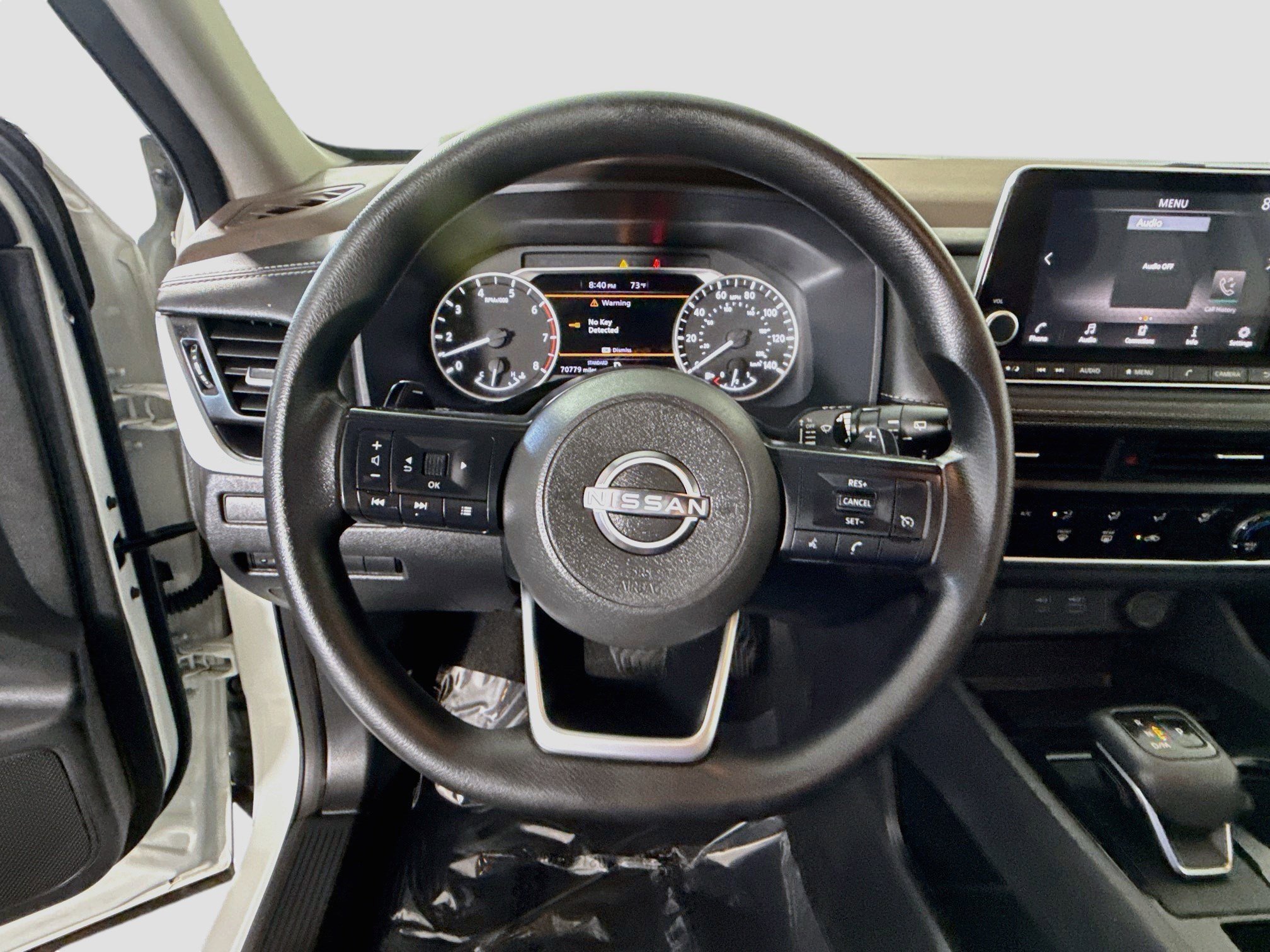Used 2022 Nissan Rogue S FWD image 13