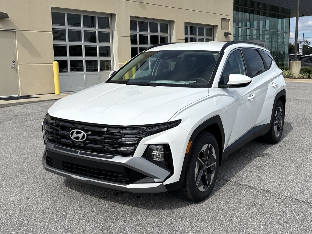 New 2026 Hyundai Tucson SEL Plus w/ Tow & Go Package FWD image 4