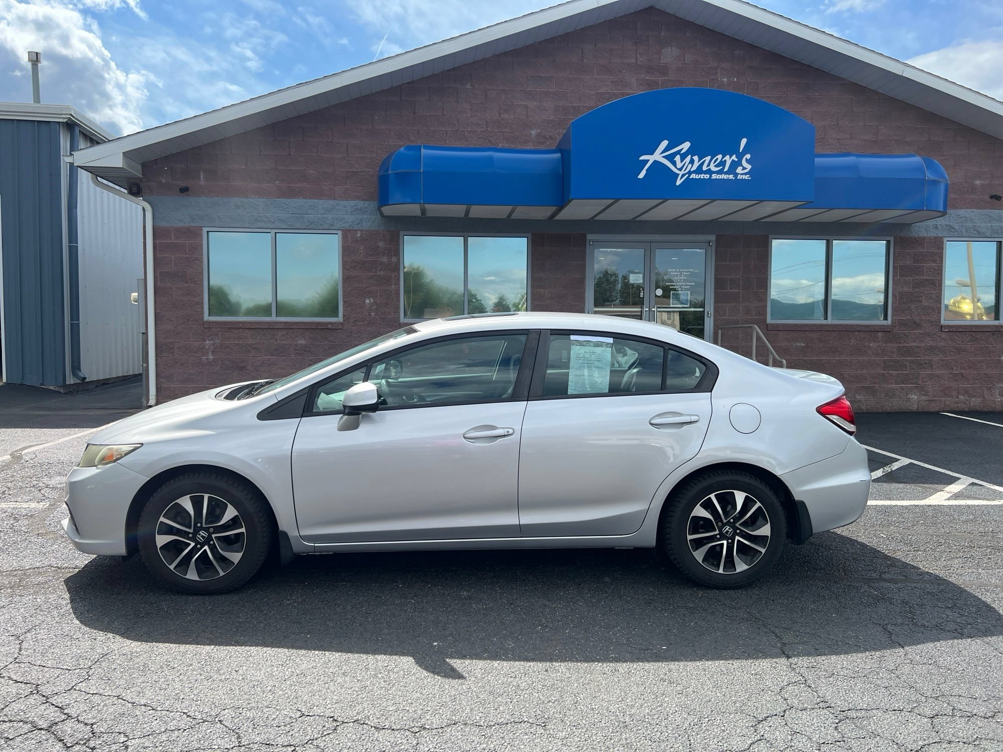 Used 2013 Honda Civic EX image 2