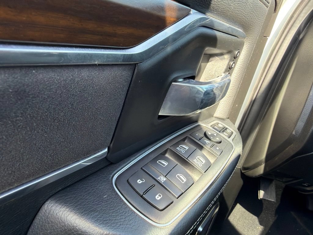 Used 2024 RAM 2500 Laramie AWD/4WD image 16