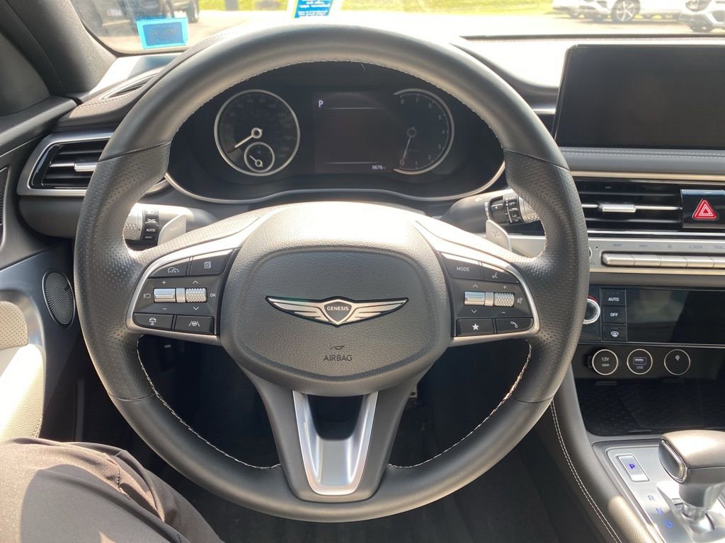 Used 2025 Genesis G70 3.3T Advanced image 6