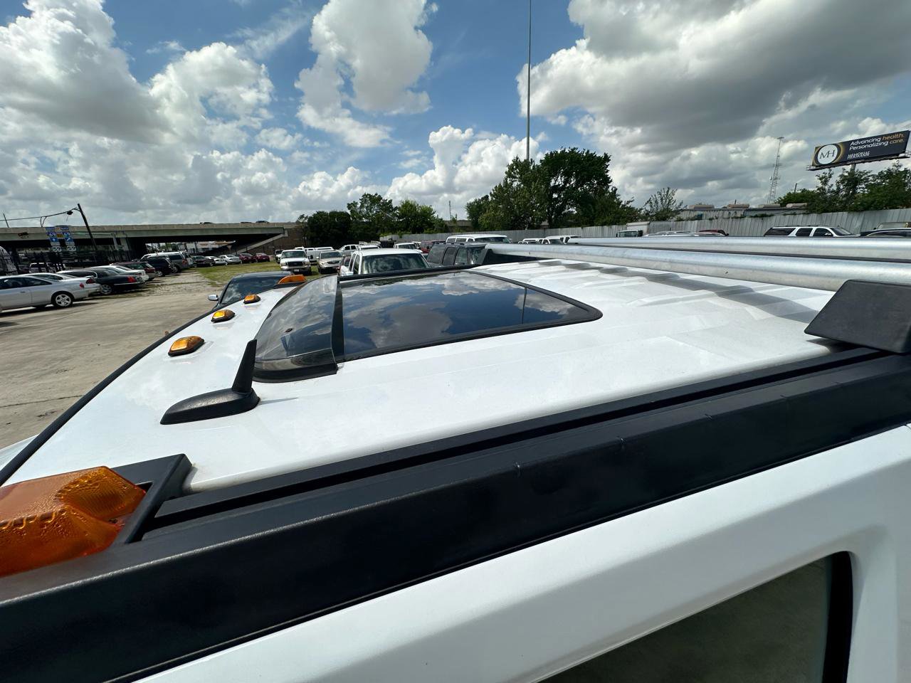 Used 2007 HUMMER H2 Luxury image 12