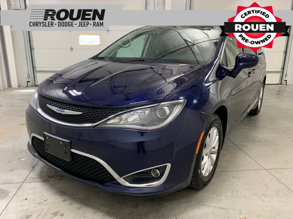 Used 2018 Chrysler Pacifica Touring-L