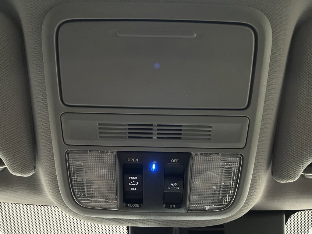 Used 2022 Honda Pilot Special Edition image 9