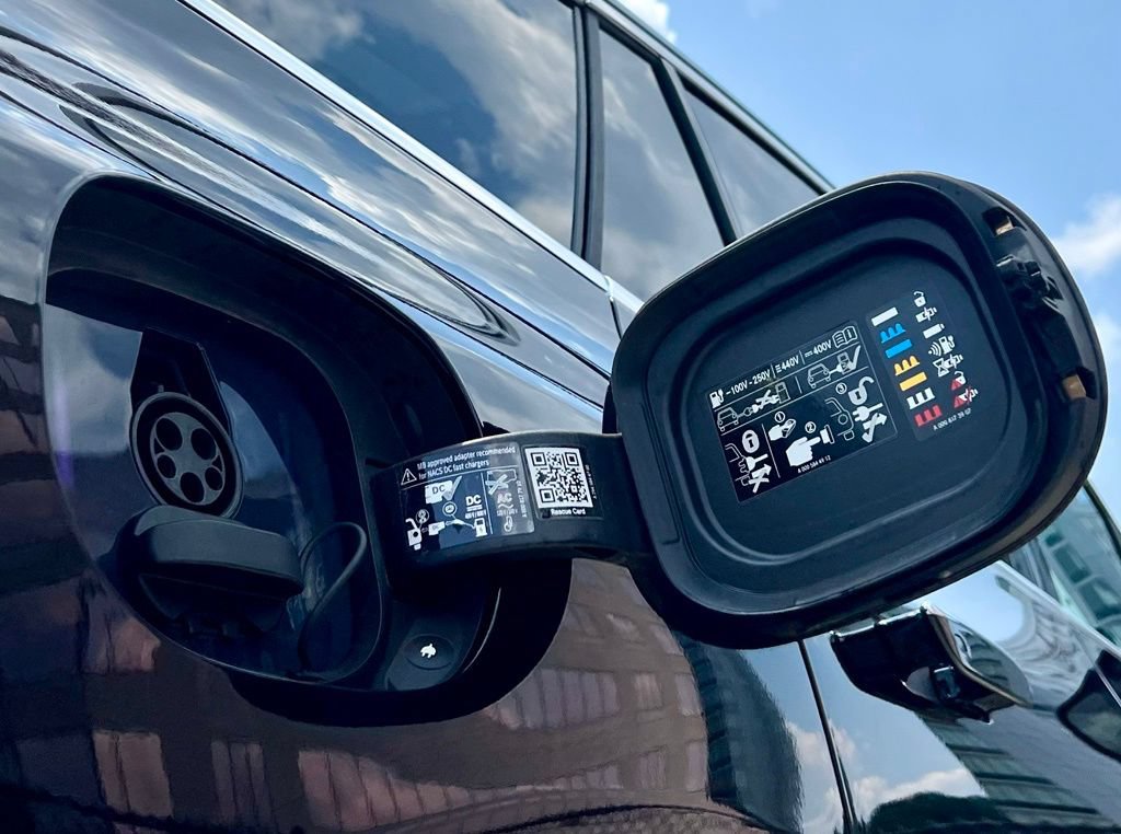 Certified 2023 Mercedes-Benz EQE 350+ 4MATIC SUV image 11