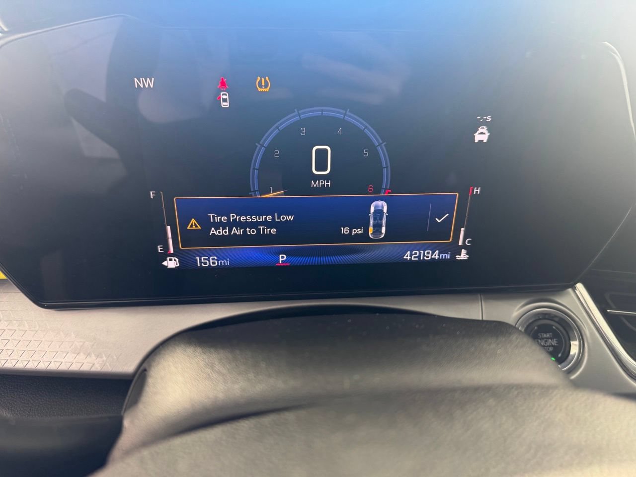 Used 2024 Chevrolet Trax LT FWD image 4