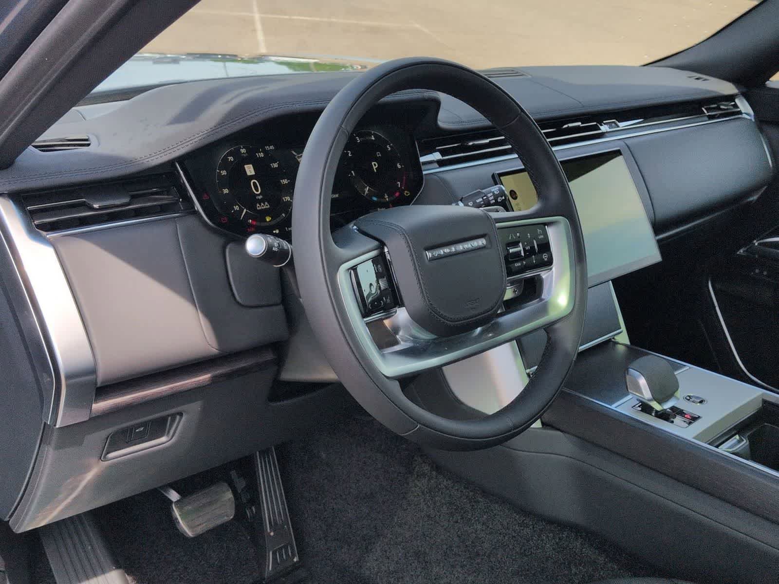 New 2026 Land Rover Range Rover SE AWD/4WD video 2