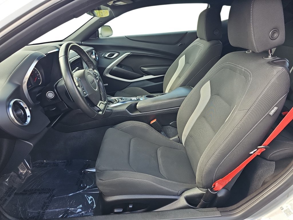 Used 2024 Chevrolet Camaro LT w/ Technology Package RWD image 14