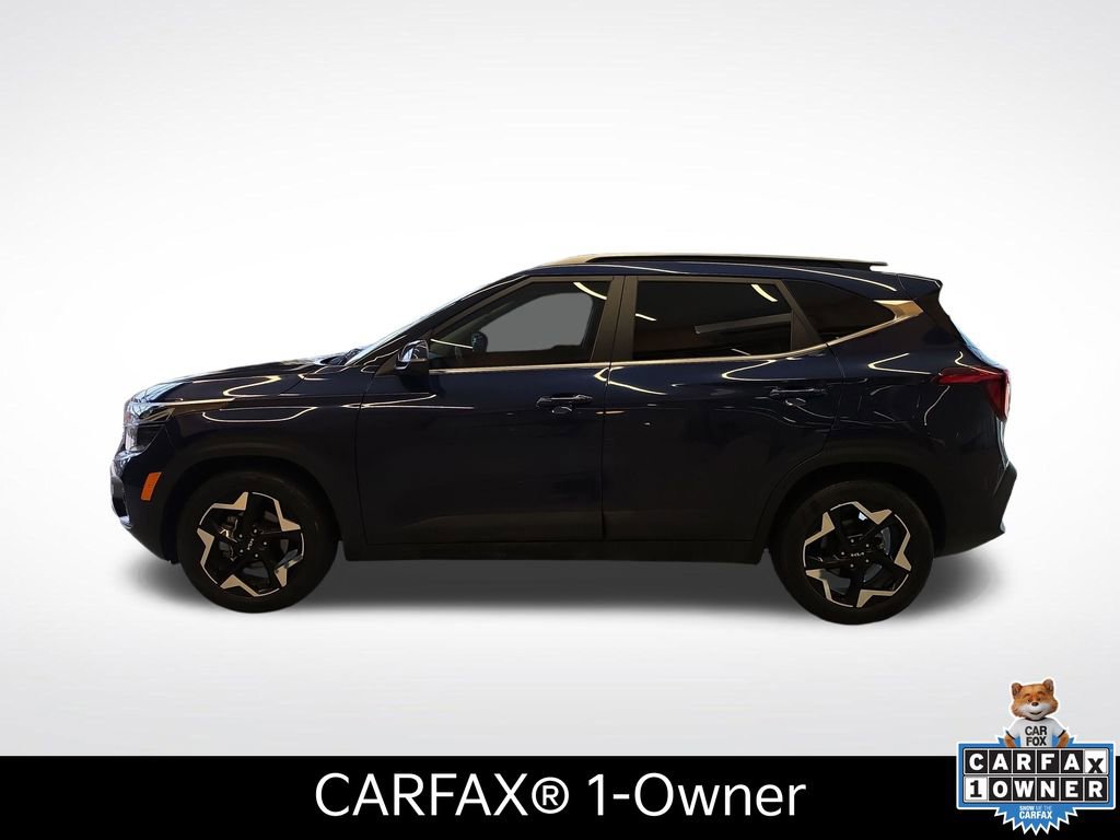 Certified 2024 Kia Seltos EX FWD image 2