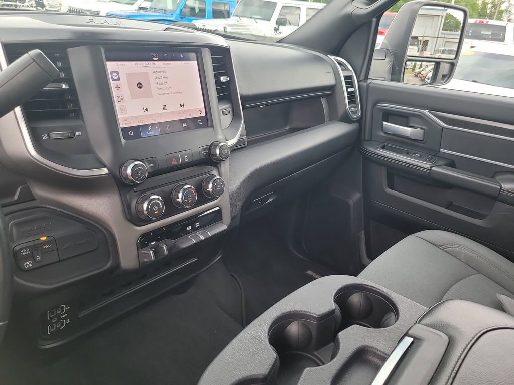 Used 2024 RAM 2500 Big Horn AWD/4WD image 19