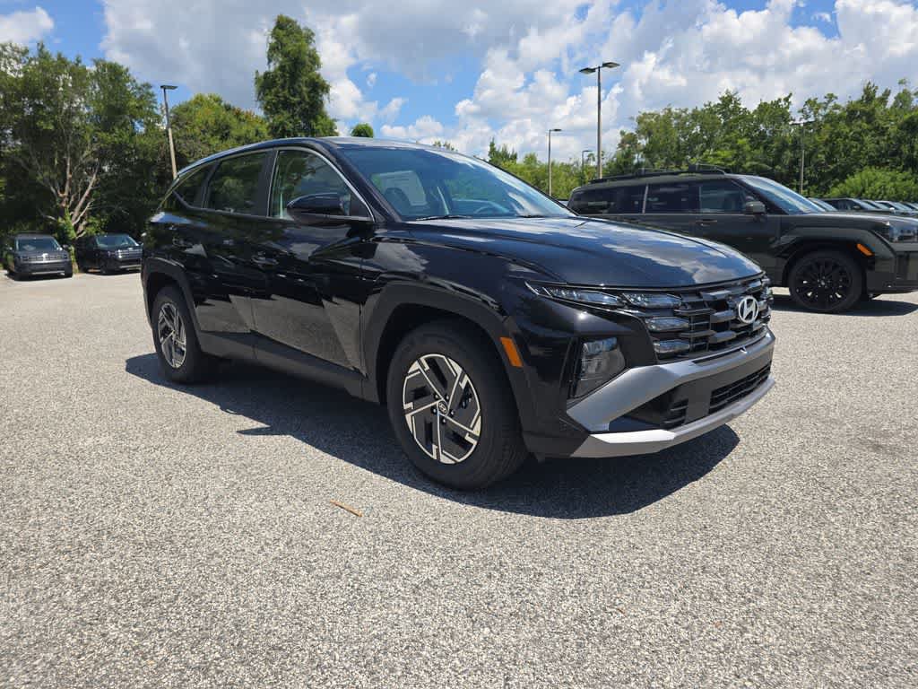 New 2026 Hyundai Tucson Blue SE FWD image 9