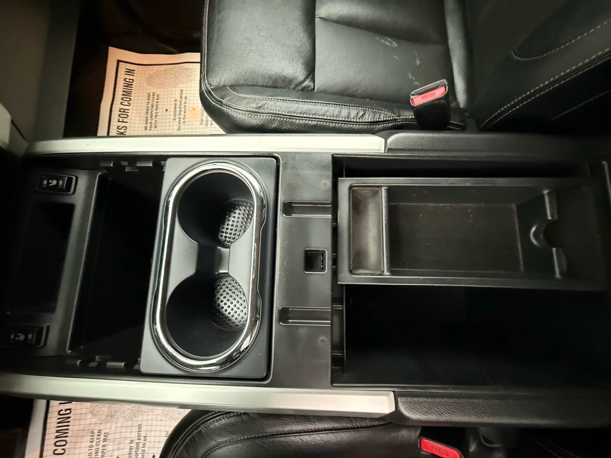 Used 2017 Nissan Titan SL image 16