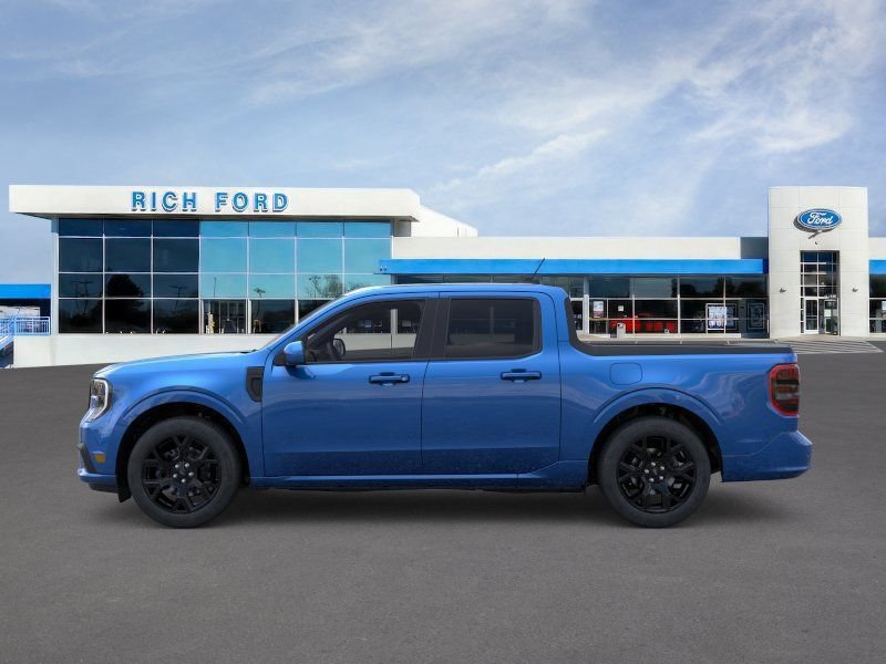 New 2026 Ford Maverick Lobo AWD/4WD image 3