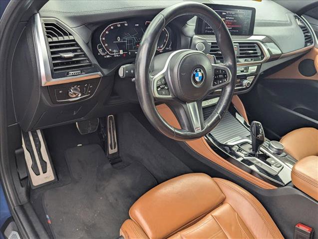 Used 2021 BMW X4 xDrive30i w/ M Sport Package AWD/4WD image 2