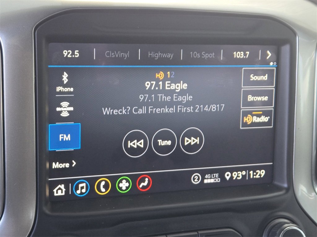 Used 2020 Chevrolet Silverado 1500 LT w/ Texas Edition image 19