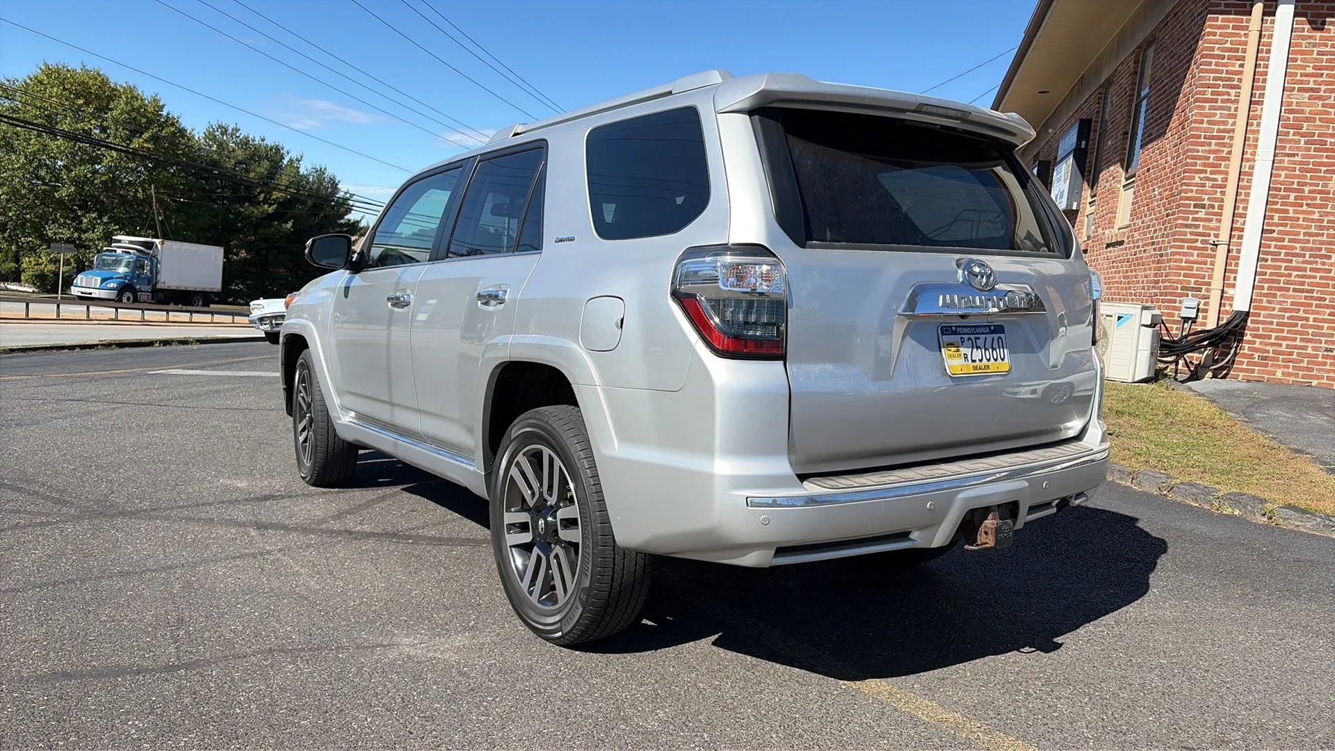 Used 2014 Toyota 4Runner Limited image 13