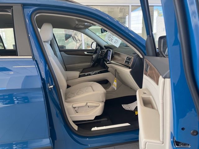 New 2025 Volkswagen Atlas SE image 25