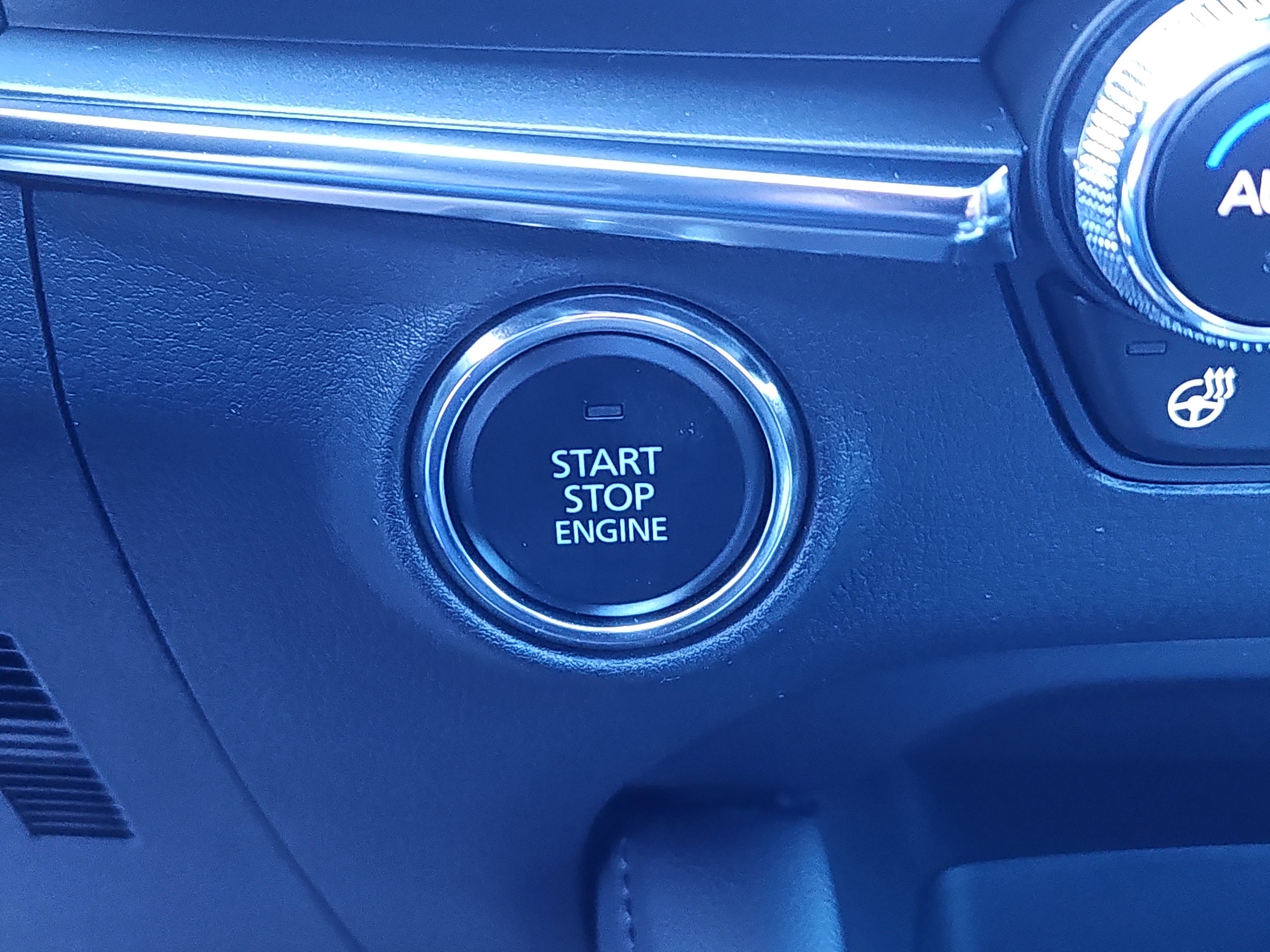 New 2026 MAZDA MAZDA3 Hatchback w/Premium Plus Pkg image 12