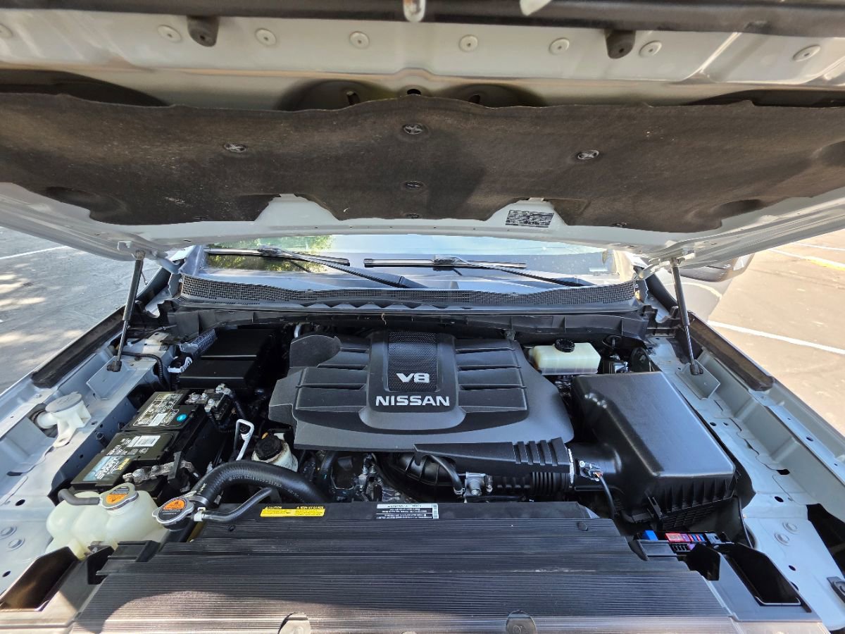 Used 2020 Nissan Titan SV w/ SV Convenience Package AWD/4WD image 22