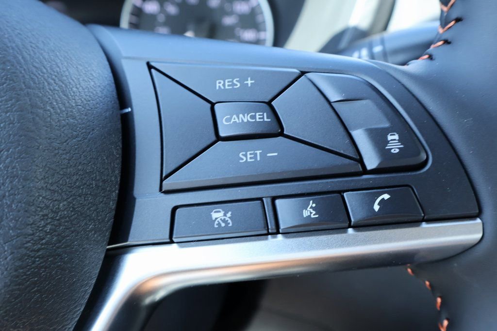 New 2025 Nissan Sentra SR image 11