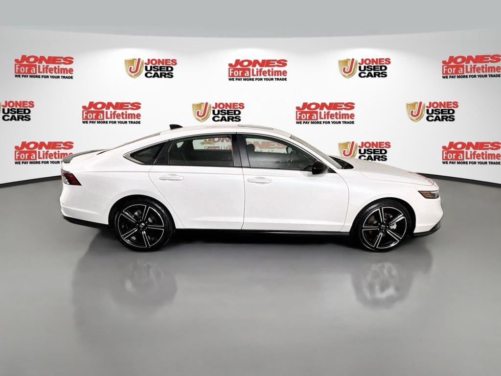 Used 2024 Honda Accord Sport image 17